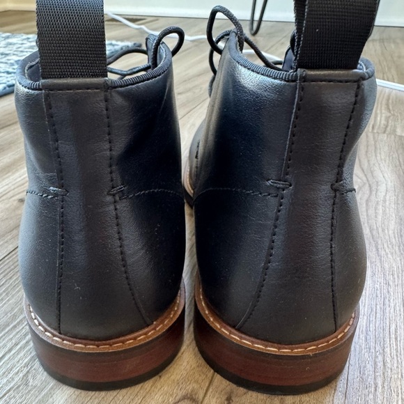 Steve Madden Chevy Chukka Boots shoes  Men’s Size 7 Black brown lace up NWOT main image 6